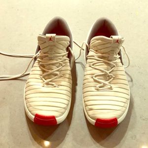 Jordan Trainers size 9